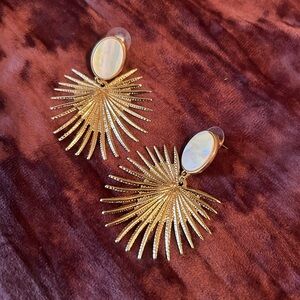 Elegant Gold Sunburst Earrings statement earrings with opalesque tops